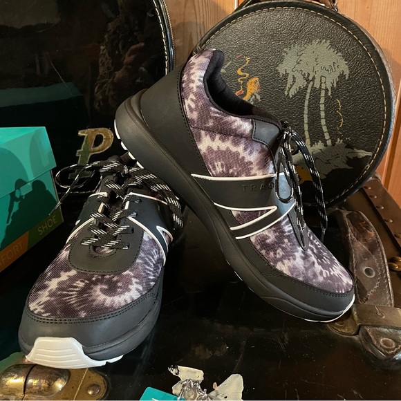 TRAQ BY ALEGRIA QARMA2 BLAST OFF BLACK/WHITE W/Q-CHIP TECHNOLOGY Size 7 1/2~37 - Picture 4 of 5